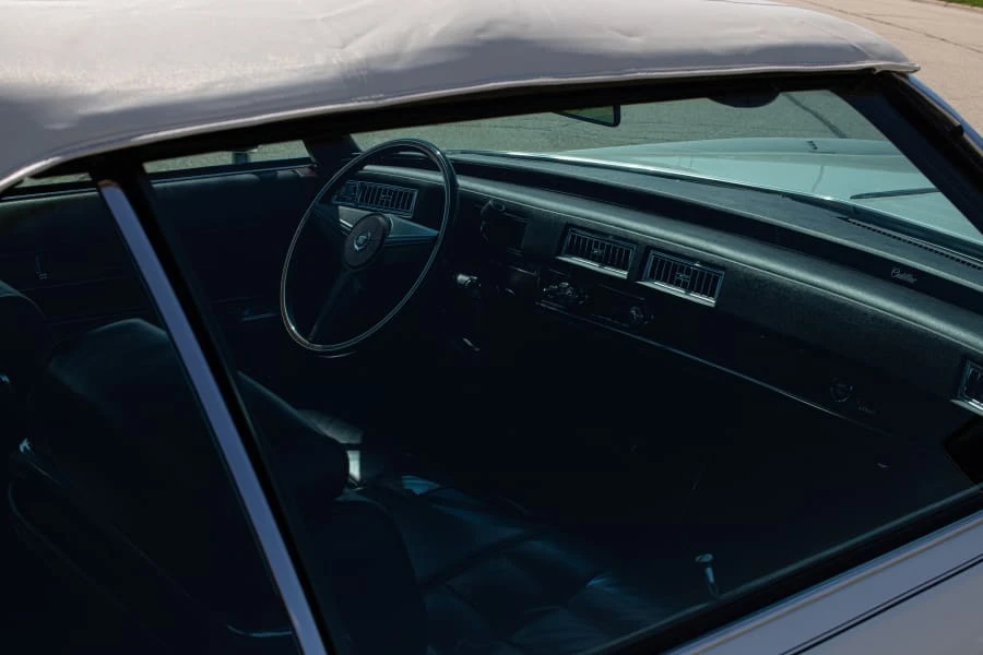 1976 Cadillac Eldorado 9th Gen - Image 15 of 31