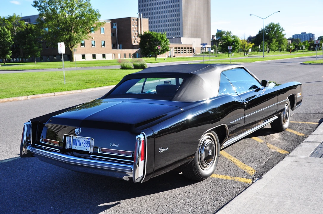 1976 Cadillac Eldorado 9th Gen - Image 9 of 31