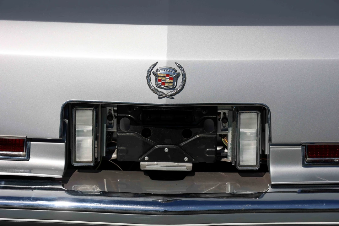 1976 Cadillac Eldorado 9th Gen - Image 20 of 31