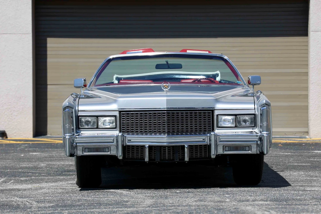 1976 Cadillac Eldorado 9th Gen - Image 2 of 31