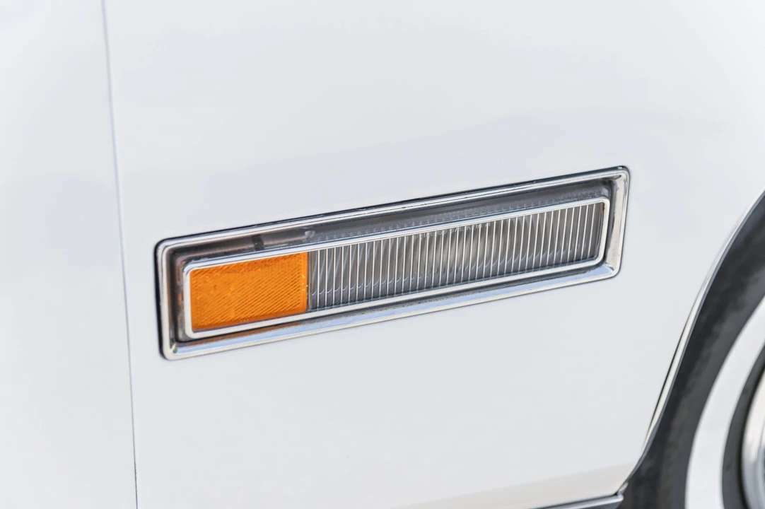 1976 Cadillac Eldorado 9th Gen - Image 27 of 31