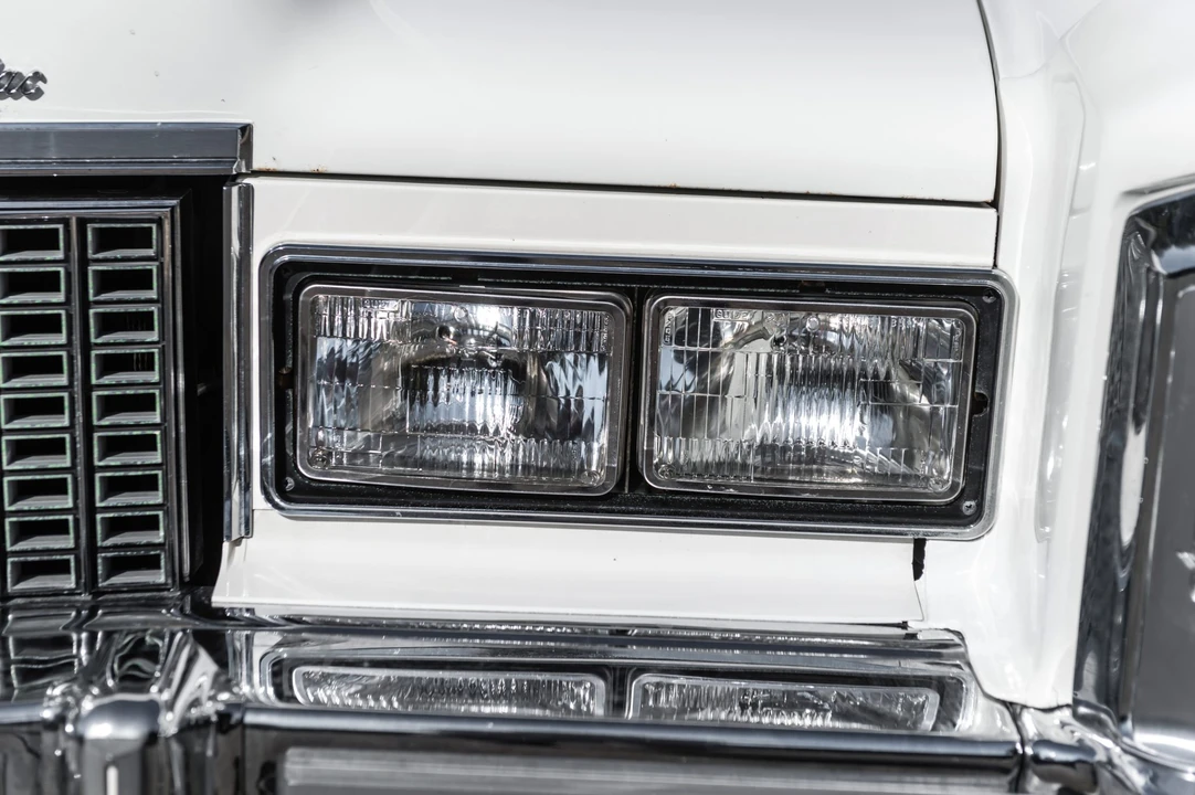 1976 Cadillac Eldorado 9th Gen - Image 21 of 31