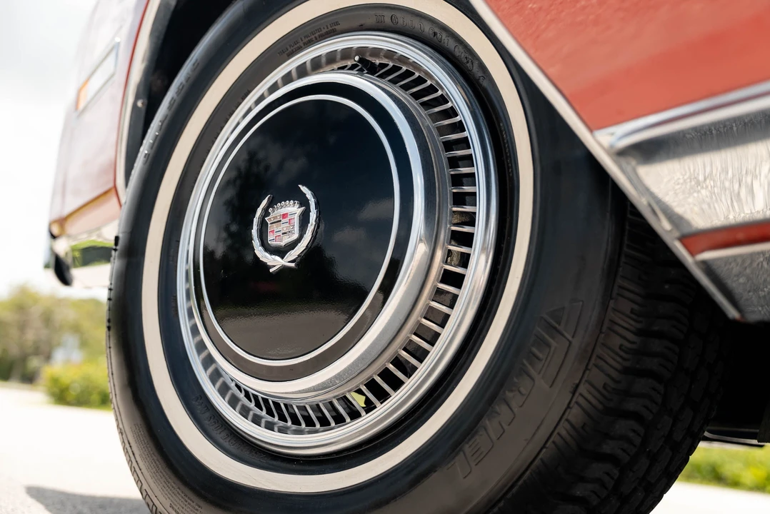 1976 Cadillac Eldorado 9th Gen - Image 11 of 31