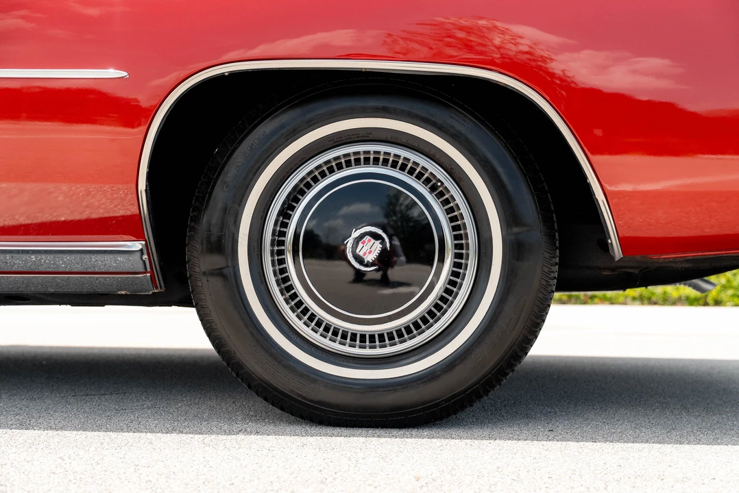 1976 Cadillac Eldorado 9th Gen - Image 13 of 31