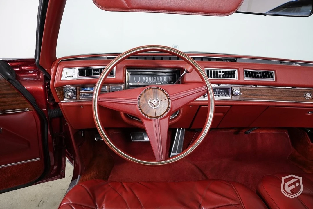 1976 Cadillac Eldorado 9th Gen - Image 28 of 31