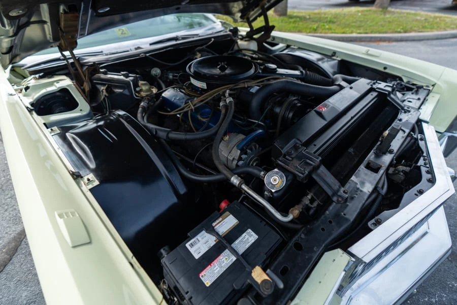 1976 Cadillac Eldorado 9th Gen - Image 19 of 29