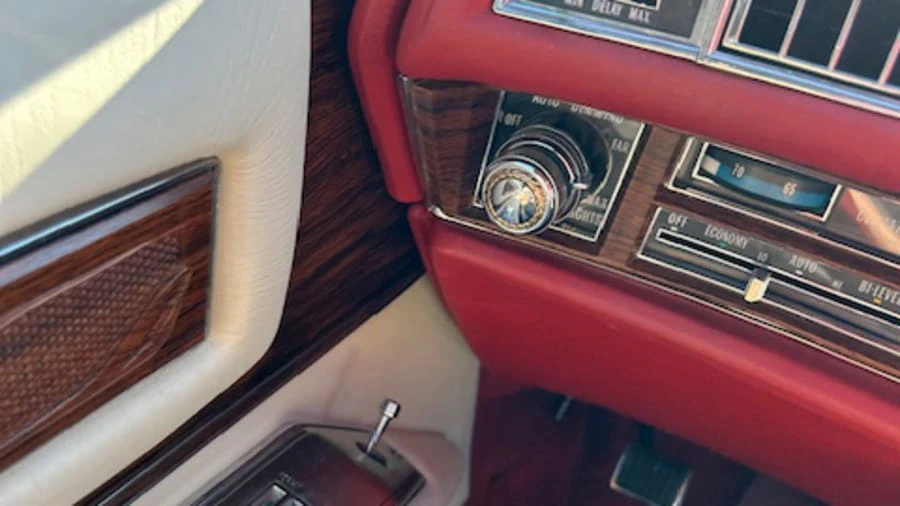 1976 Cadillac Eldorado 9th Gen - Image 13 of 20