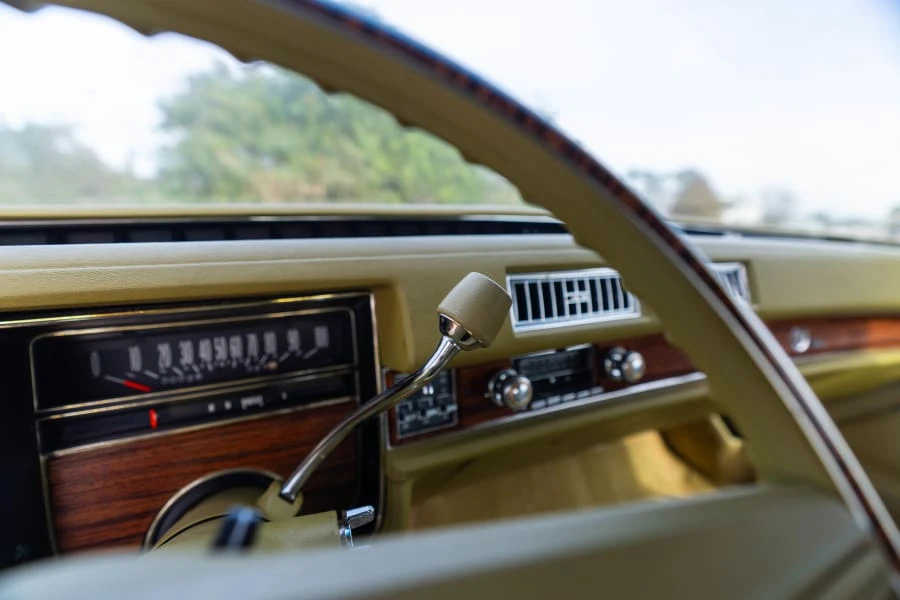 1976 Cadillac Eldorado 9th Gen - Image 17 of 29