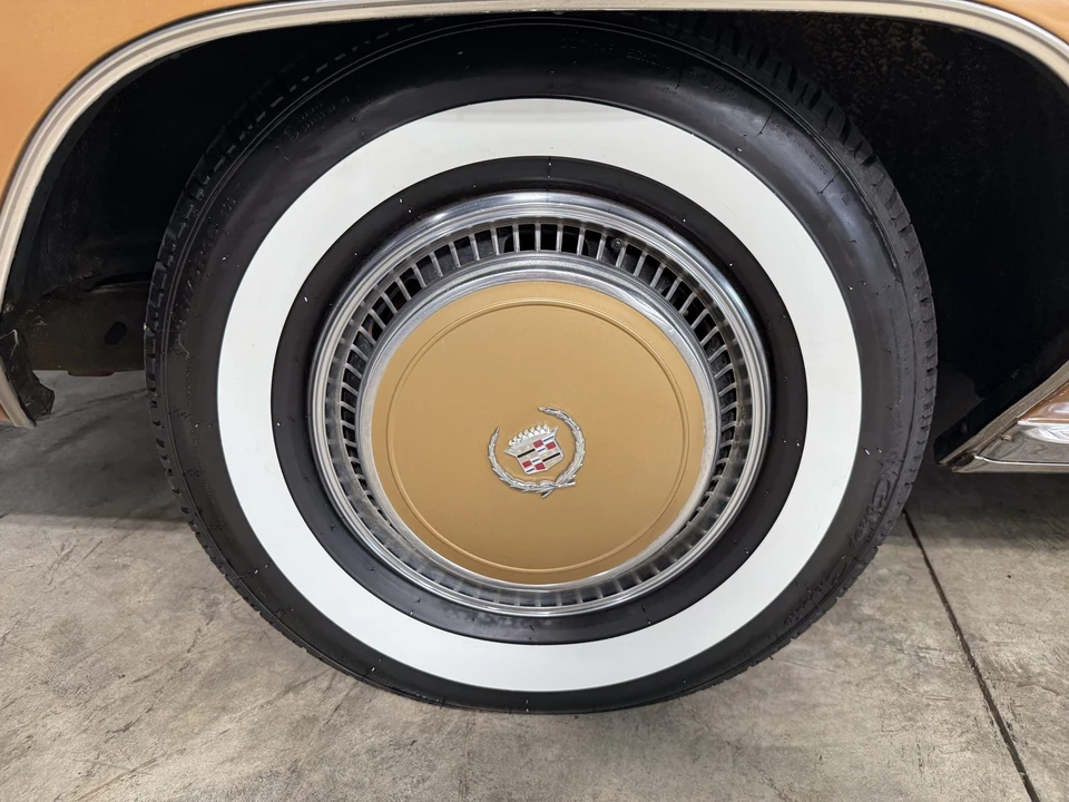 1976 Cadillac Eldorado 9th Gen - Image 14 of 31