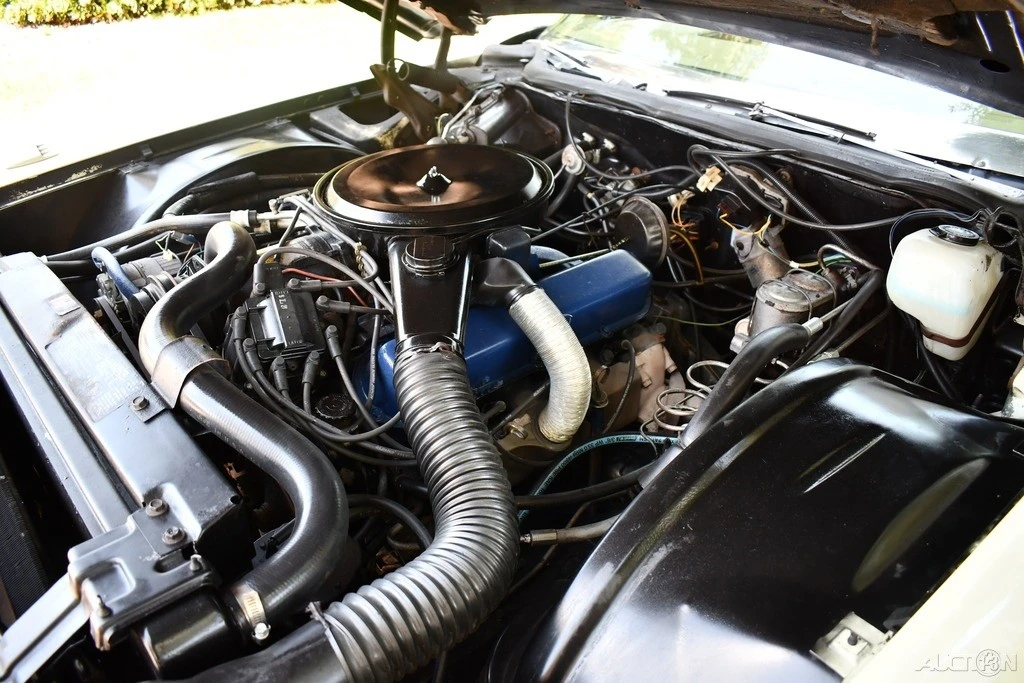 1976 Cadillac Eldorado 9th Gen - Image 9 of 24