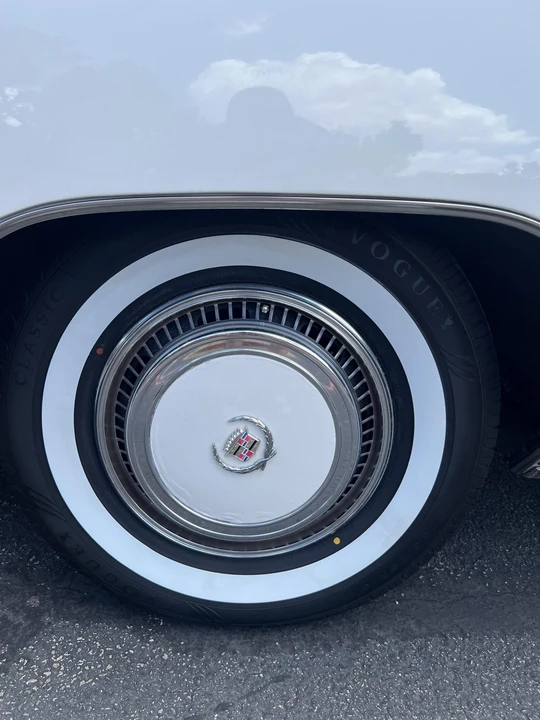 1976 Cadillac Eldorado 9th Gen - Image 28 of 31