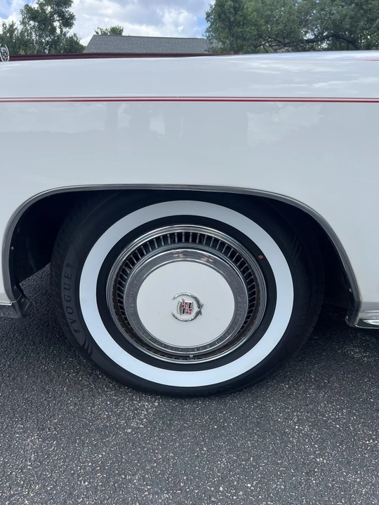 1976 Cadillac Eldorado 9th Gen - Image 29 of 31
