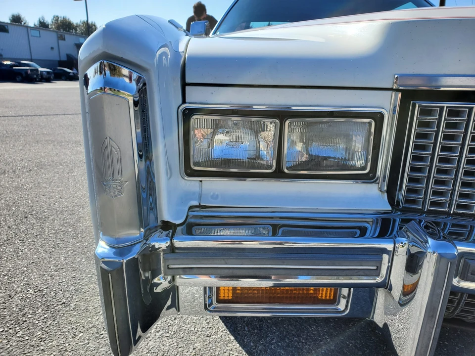 1976 Cadillac Eldorado 9th Gen - Image 15 of 31