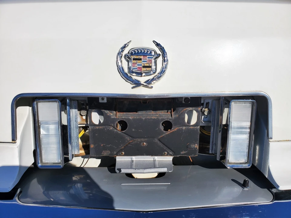1976 Cadillac Eldorado 9th Gen - Image 28 of 31