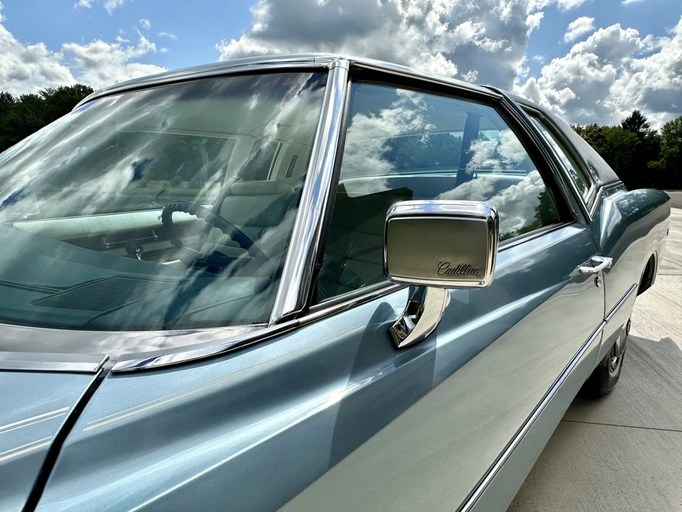 1976 Cadillac Eldorado 9th Gen - Image 21 of 31