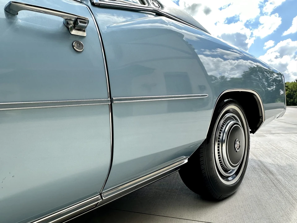 1976 Cadillac Eldorado 9th Gen - Image 27 of 31
