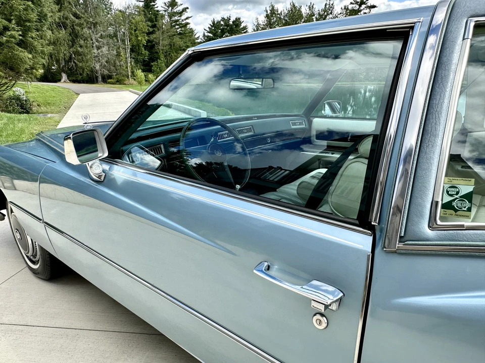 1976 Cadillac Eldorado 9th Gen - Image 22 of 31