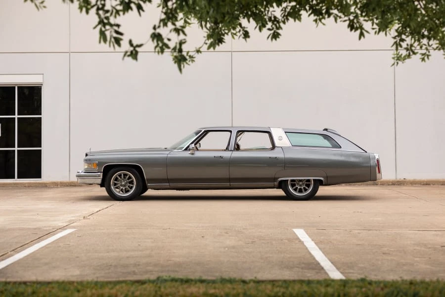 1976 Cadillac Sixty Special - Image 2 of 31