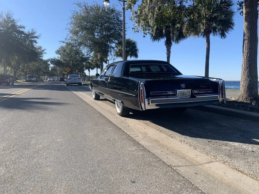 1976 Cadillac Series 70 & 75 - Image 3 of 17