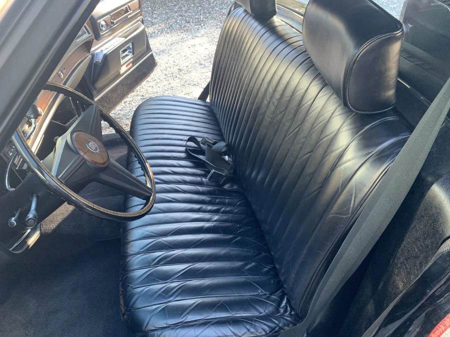 1976 Cadillac Series 70 & 75 - Image 15 of 17