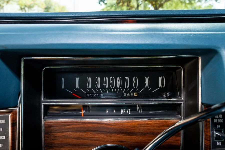 1976 Cadillac Fleetwood - Image 11 of 12