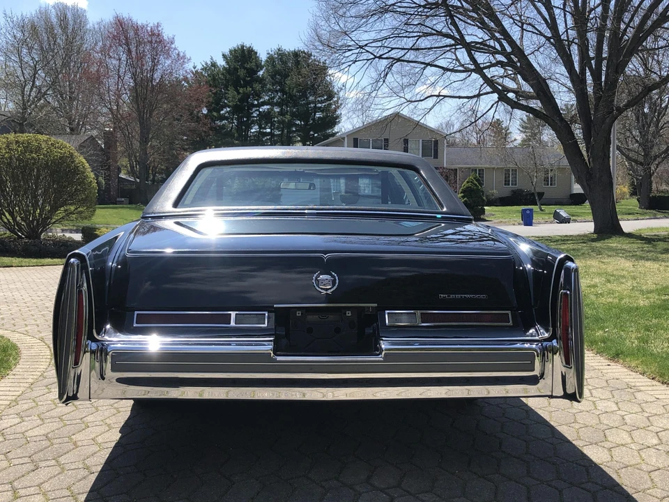 1976 Cadillac Sixty Special - Image 10 of 31