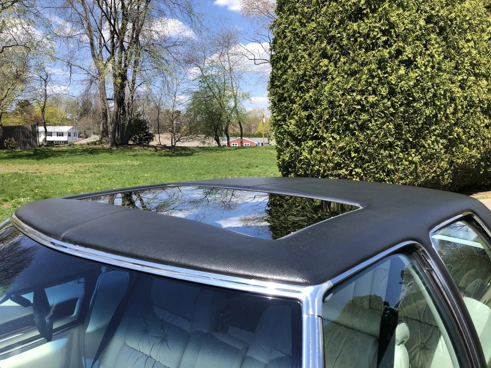 1976 Cadillac Sixty Special - Image 27 of 31