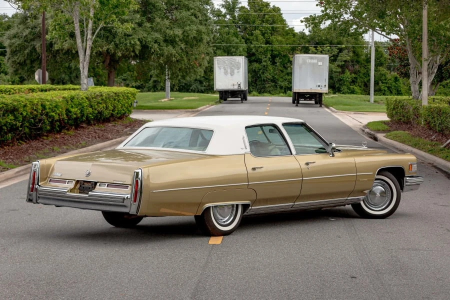 1976 Cadillac Fleetwood - Image 2 of 31
