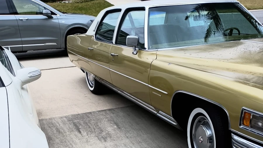 1976 Cadillac Fleetwood - Image 2 of 10
