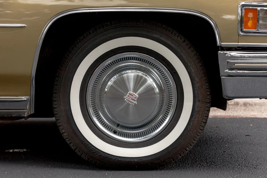 1976 Cadillac Fleetwood - Image 16 of 31