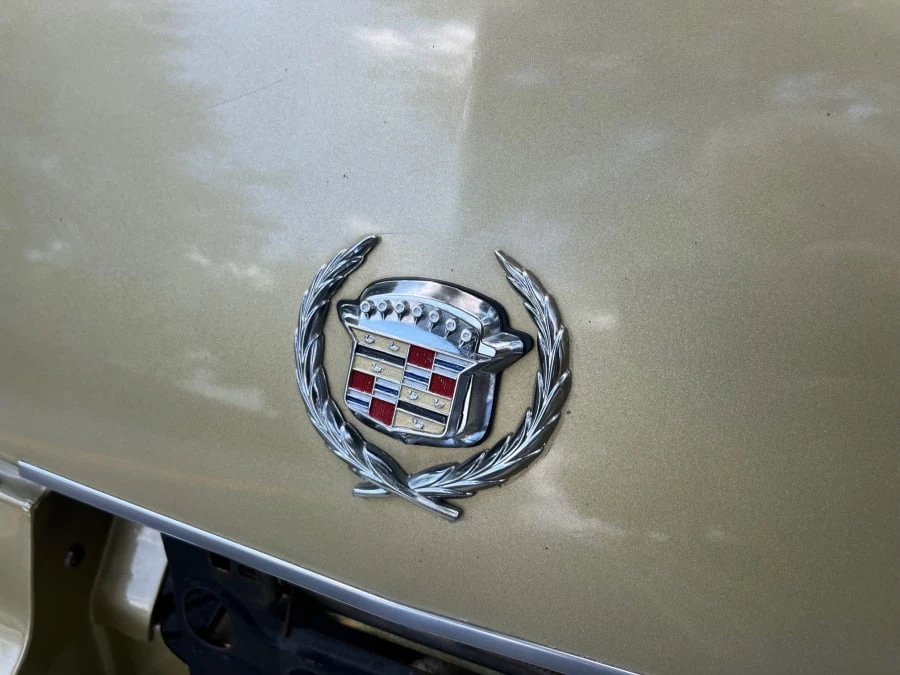 1976 Cadillac Fleetwood - Image 18 of 24