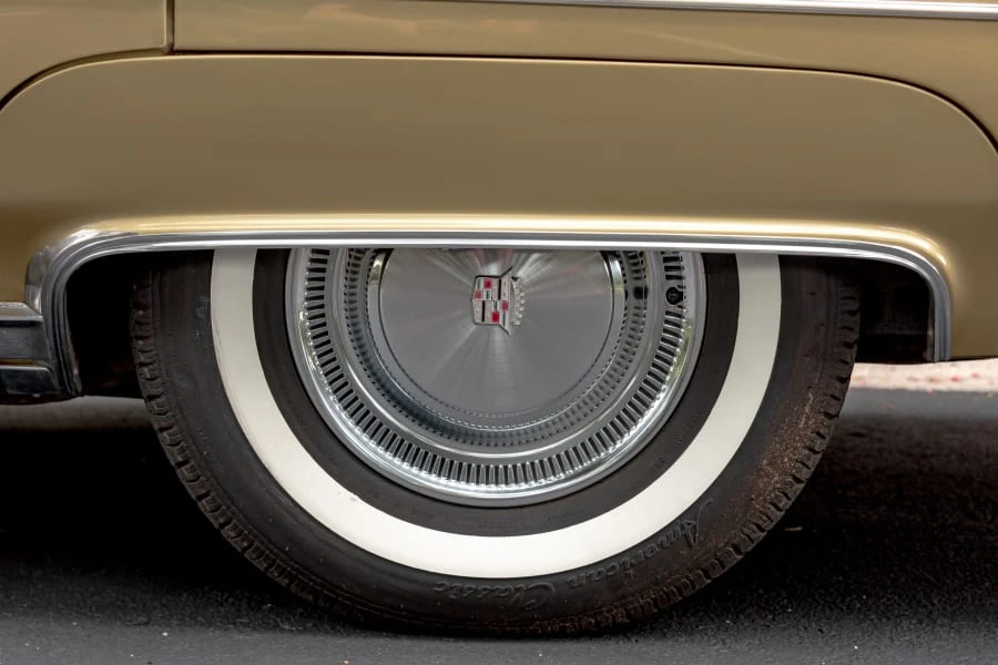 1976 Cadillac Fleetwood - Image 13 of 31
