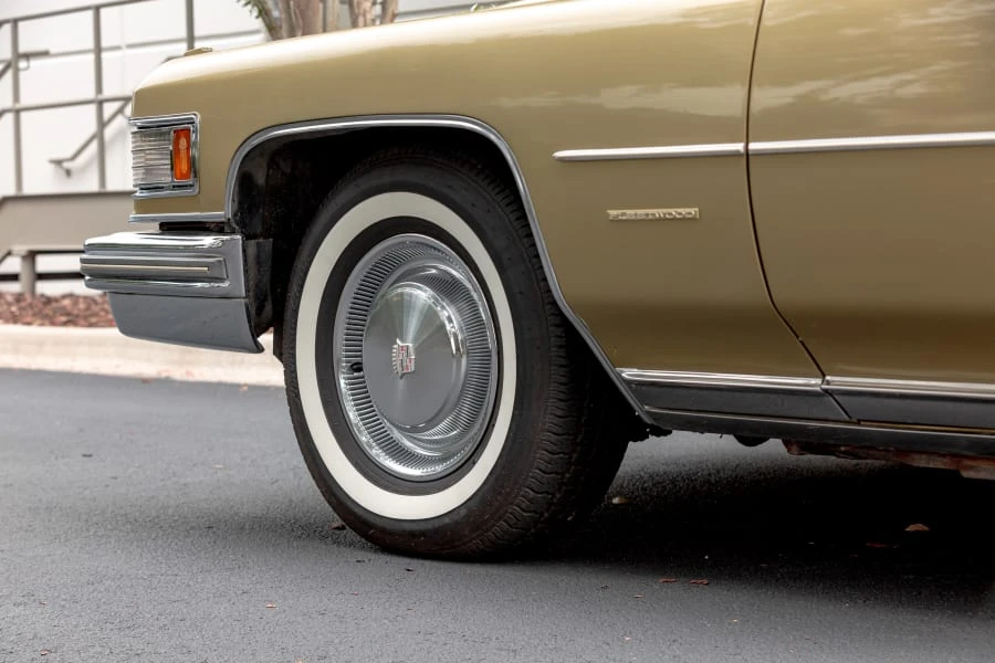 1976 Cadillac Fleetwood - Image 24 of 31