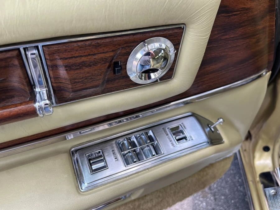 1976 Cadillac Fleetwood - Image 19 of 24