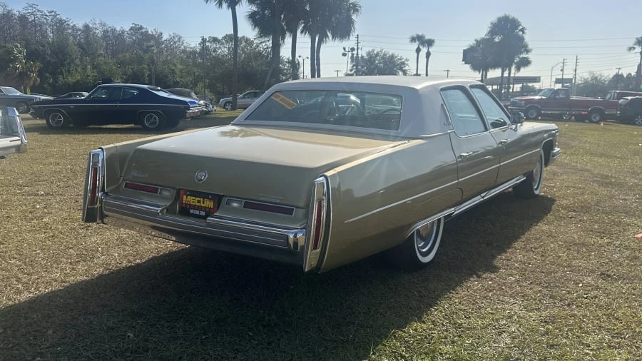 1976 Cadillac Fleetwood - Image 2 of 6