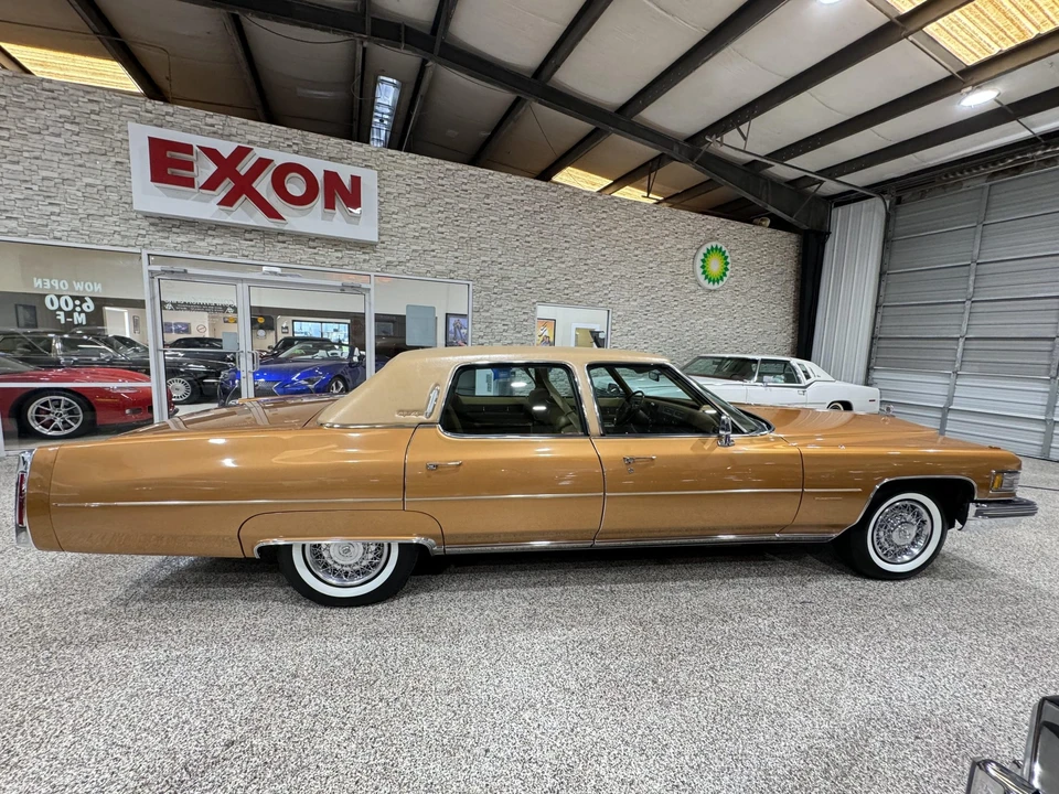 1976 Cadillac Fleetwood - Image 9 of 31
