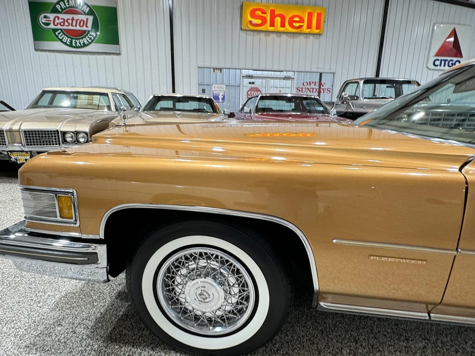 1976 Cadillac Fleetwood - Image 23 of 31