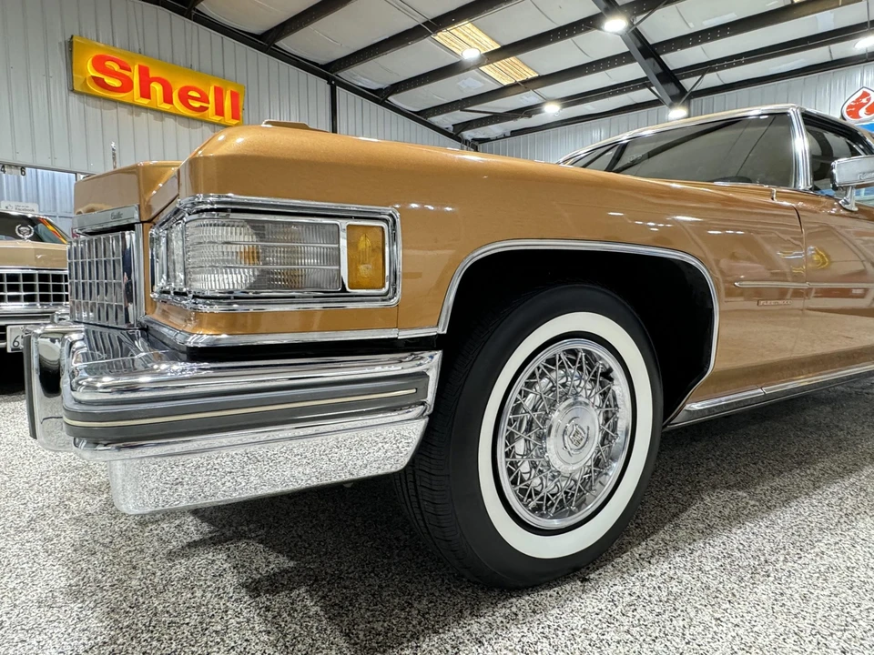 1976 Cadillac Fleetwood - Image 24 of 31