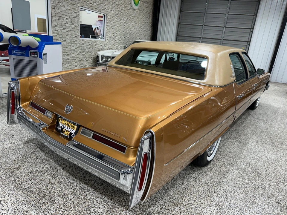 1976 Cadillac Fleetwood - Image 14 of 31