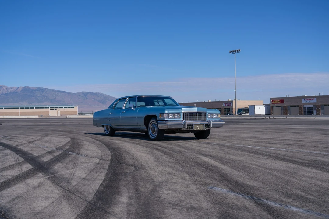 1976 Cadillac - Image 7 of 31