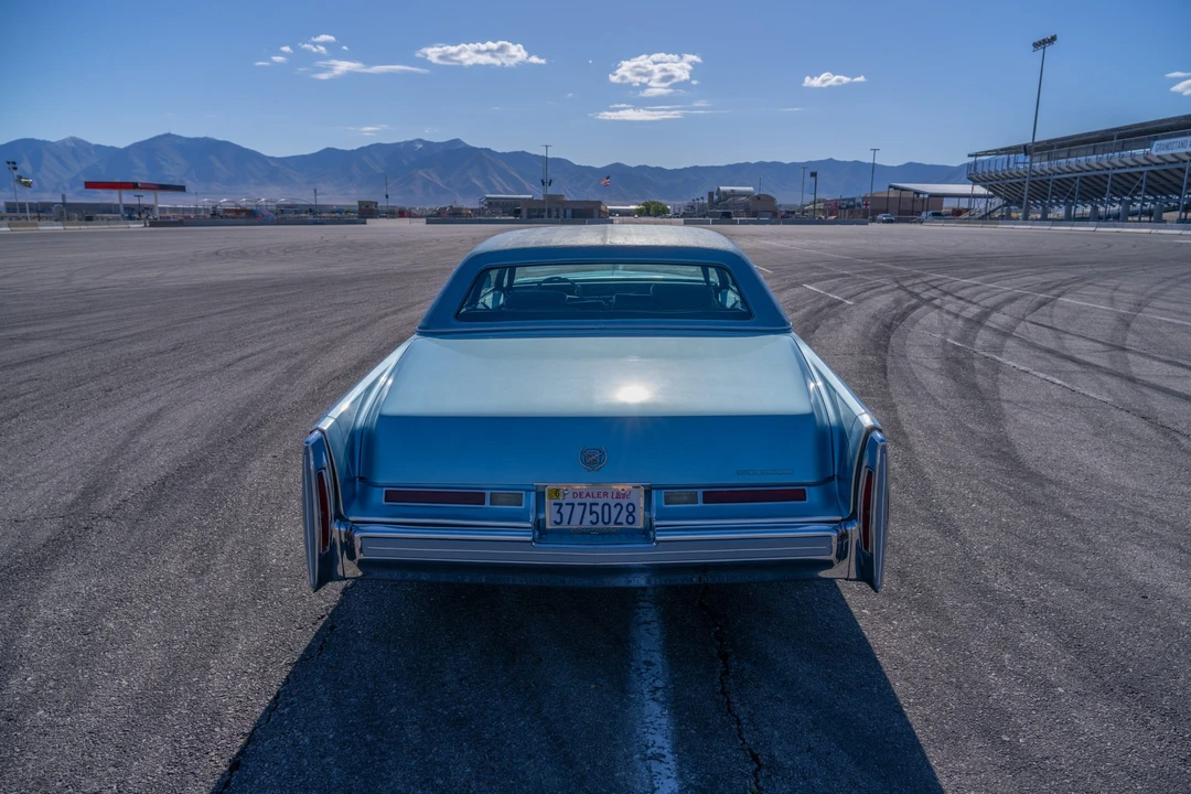 1976 Cadillac - Image 15 of 31