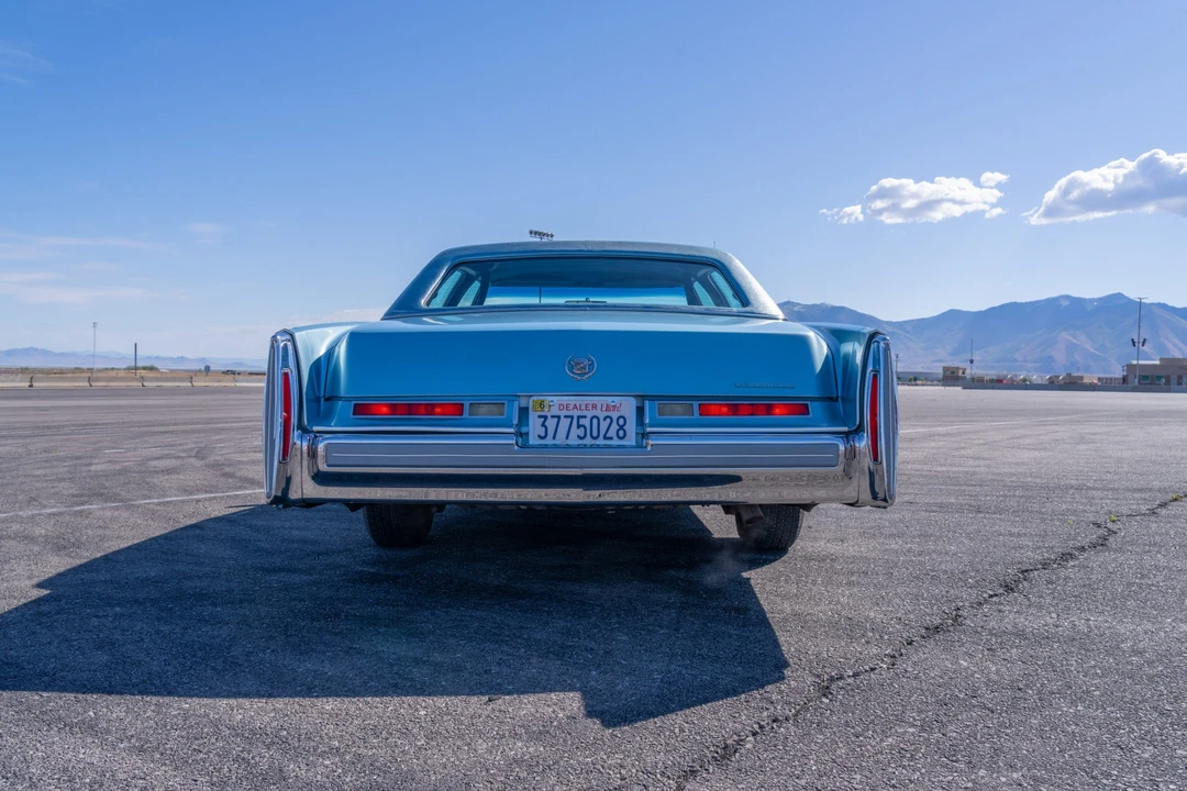 1976 Cadillac - Image 17 of 31