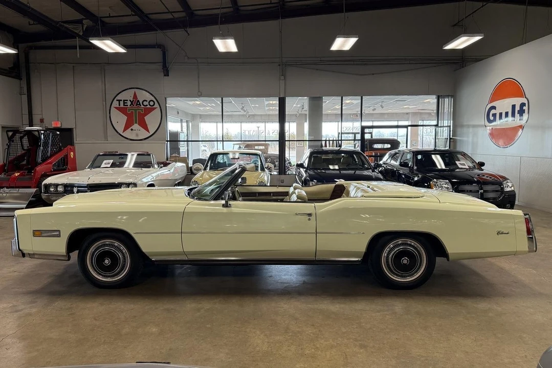 1976 Cadillac Fleetwood - Image 22 of 31