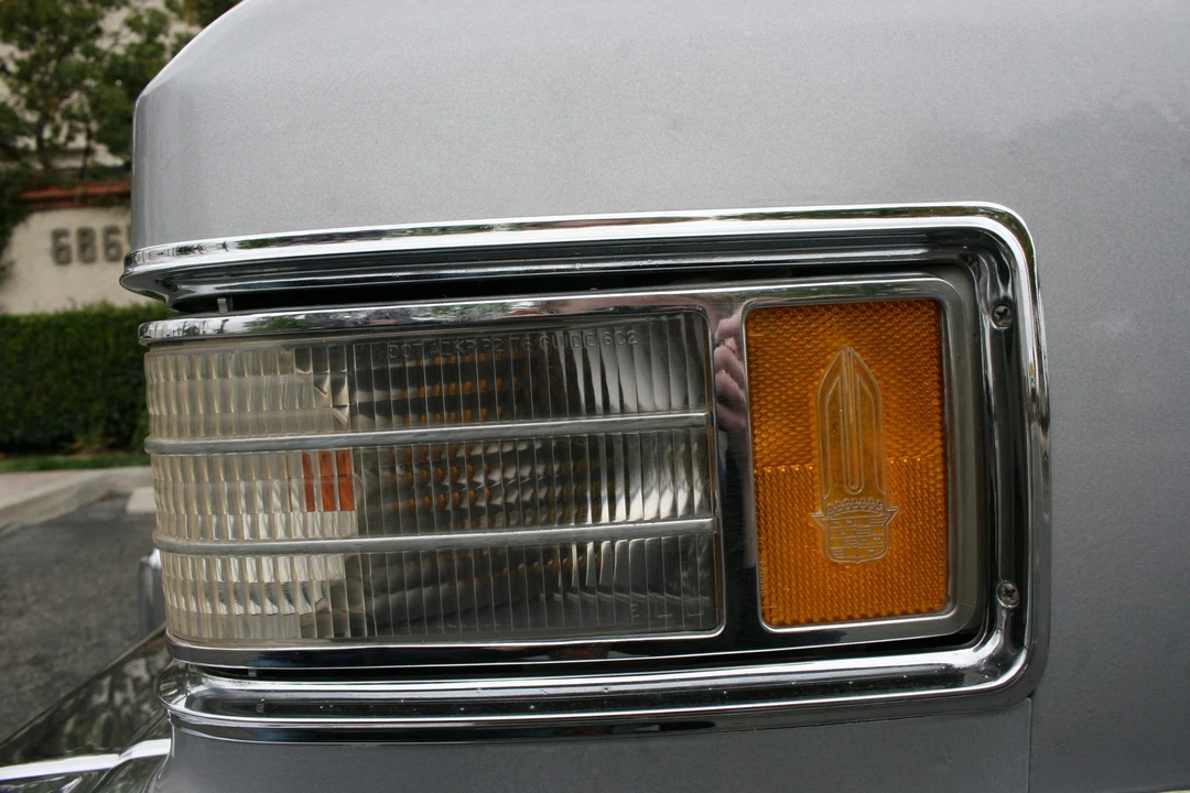 1976 Cadillac Fleetwood - Image 15 of 31
