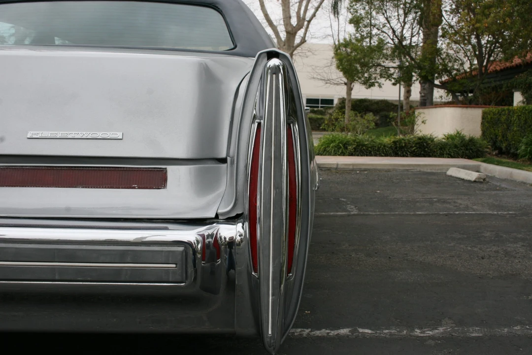 1976 Cadillac Fleetwood - Image 22 of 31