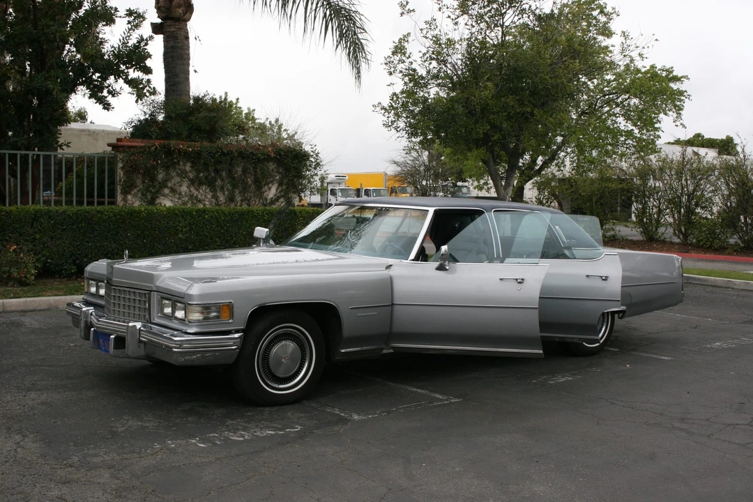 1976 Cadillac Fleetwood - Image 10 of 31