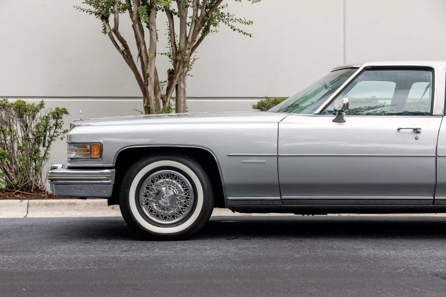 1976 Cadillac Fleetwood - Image 2 of 30