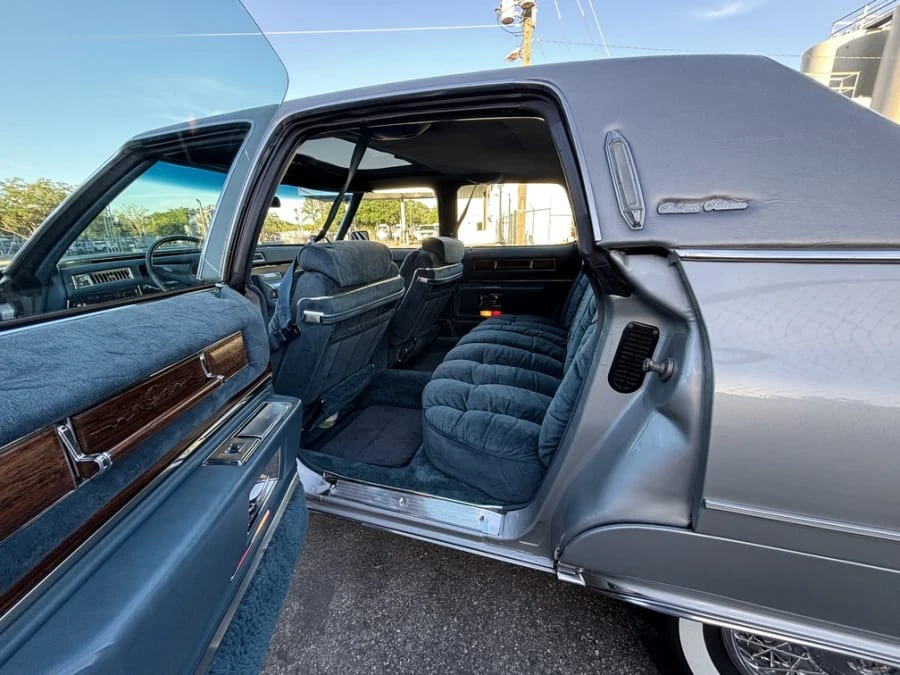 1976 Cadillac Fleetwood - Image 25 of 30