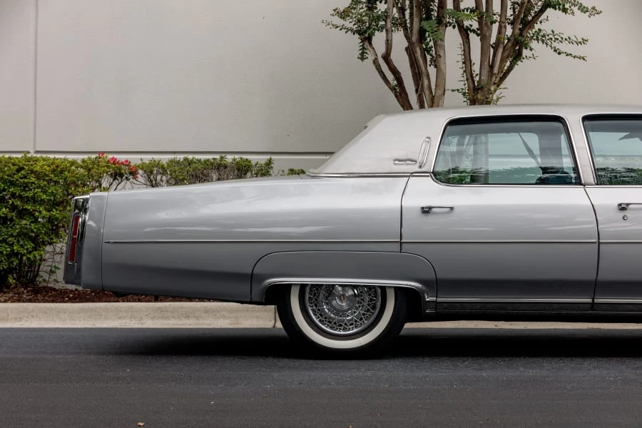 1976 Cadillac Fleetwood - Image 23 of 30