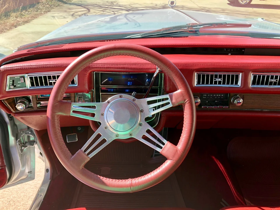 1976 Cadillac DeVille 4th Gen - Image 30 of 31